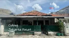 Rumah lama HITUNG TANAH cocok untuk Kosan di Cideng, Jakarta Pusat