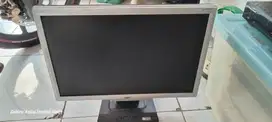 Dijual monitor accer bekas
