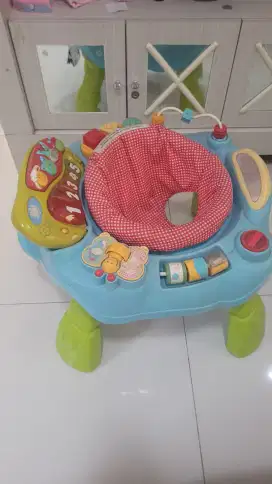 Baby walker kondisi bagus, buat bayi latihan berjalan