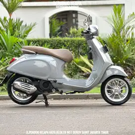 PIAGGIO PRIMAVERA 150 IGET ABS LED Tahun 2022 WARNA GREY MATERIA FAVOU