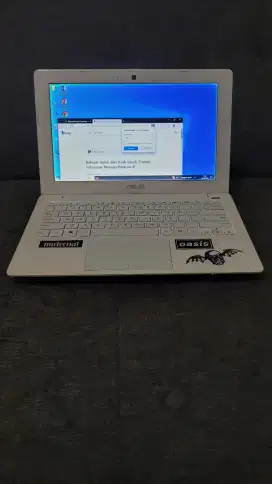 JUAL BU ASUS X200M RAM 2GB HDD 500GB Windows 10 Pro
