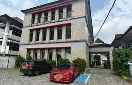 Di sewakan gedung tengah kota jogja