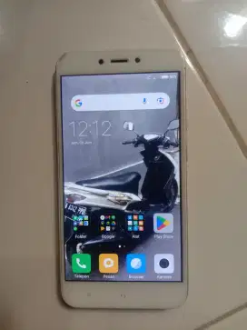 Di jual cepat hp Redmi 4x.Ram 2/16GB.. Hanya batanggan aja.