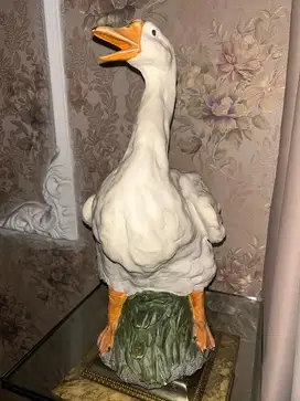 Patung Bebek Da Vinci