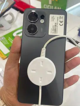 Oppo reno 13 F promo