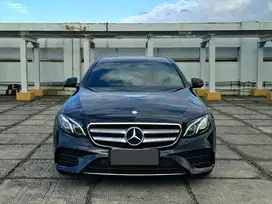 MERCEDES-BENZ E300 AMG AT 2017 Bensin