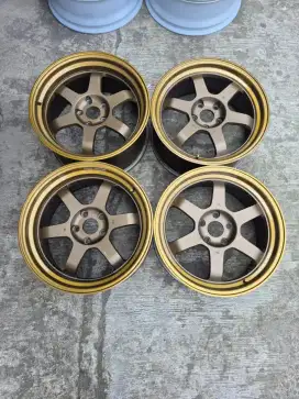 Velg volk rays TE37 R18 pcd 5×112/114.3 lebar 8,5/9,5 et30/35..4pcs