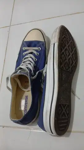 Dijual Sepatu Converse Blue