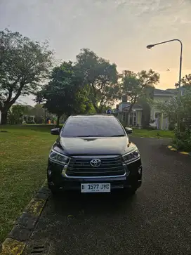 Toyota Innova Reborn 2.4 V Diesel A/T