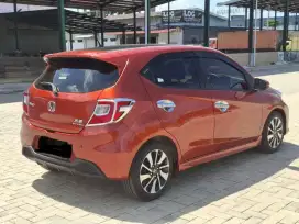 BRIO RS 2019 A/T