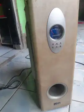 Subwoofer aktif 8 in matot