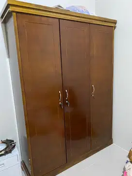 jual lmari tiga pintu msh baguss
