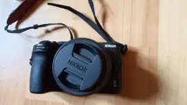 Nikon Z30 lensa 40 mm f 2
