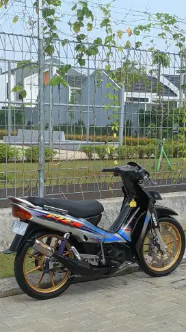 Yamaha Fizr 2003