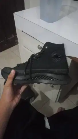 sepatu converse chuck taylor