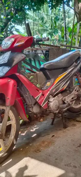 Suzuki shogun R
