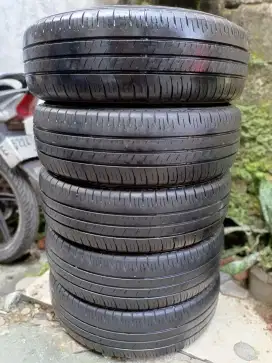 BAN 185/65 R15 DUNLOP ENASAVE EC300+