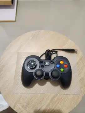 Logitech ORI F310 GAMEPAD JOYSTICK ORIGINAL