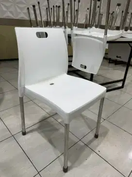 Kursi Plastik ex.Resto