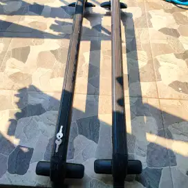Cross Bar Rino Istimewa