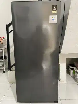 Dijual Kulkas Aqua 1 pintu, 180 Liter