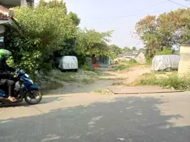 Tanah di Raya Kramat Semanan Jakarta Barat