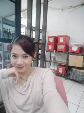 Cari parttime adm , spg , e commerce