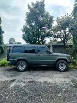 Chevrolet trooper MTV ll 4x2