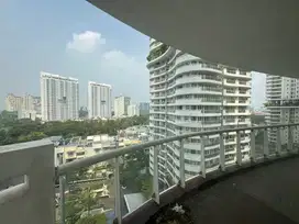 Jual apartemen royale springhill kemayoran 3 kamar 192 meter  murah