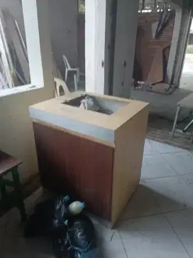 Garage sale barang eks kos dan toko