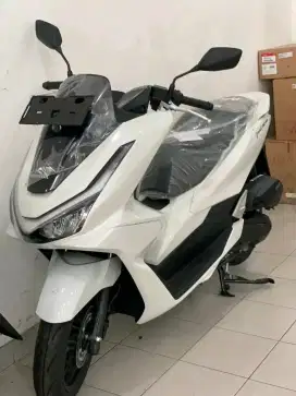 HONDA PCX 160 CBS WHITE