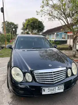 DIJUAL W211 E200K 2010