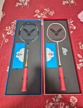 Raket bulutangkis badminton victor doraeman