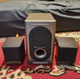 Altec Lansing 221 Amplified Speaker System
