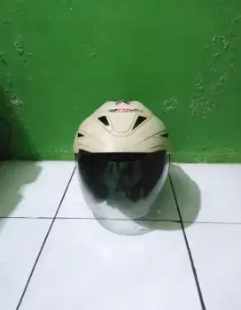 HELM MERK AMZ SIZE L MANTAP
