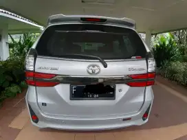 Veloz 1.3 AT, silver cantik 2021