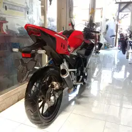 Dp 500 CBR 150 CC thn. 2021 cash /kredit Bali dharma motor