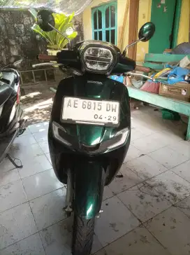 Honda stylo ABS green