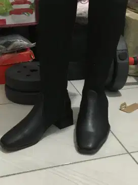 Sepatu Boots Kombinasi