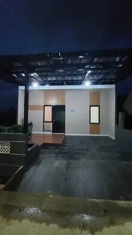 Rumah di Cluster Madrid, Mutiara Gading City Bekasi