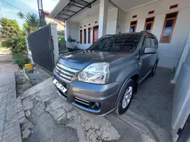 Nissan X-Trail 2011 Bensin