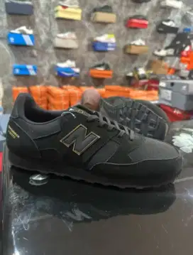 New balance classic hitam sepatu casual sepatu sekolah sepatu kerja
