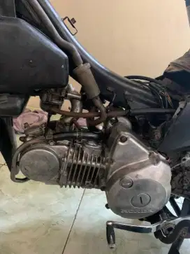 JUAL CEPAT MOTOR SUPRA X 125 2006