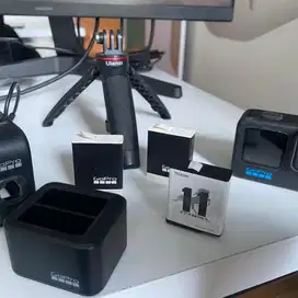 Go Pro Hero 10 + Paket Motovlog