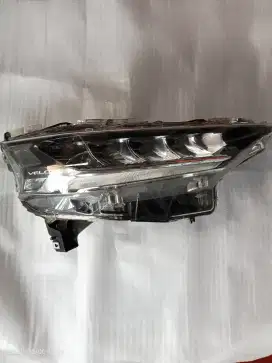Headlamp Veloz 2023