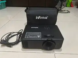 Proyektor InFocus IN114XV P130