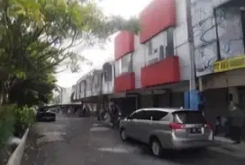 0624,71s lelang aset Surabaya di Sawahan di Darmo park