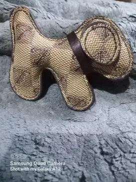 Gantungan Kunci Ala LV,unik buat digantung di tas,dll.