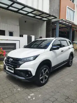 Toyota rush A/T GR sport facelift
