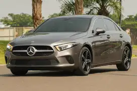 Mercedes Benz A200 1.3 Progressive Line Sedan 2022 320i c200 x1 218i